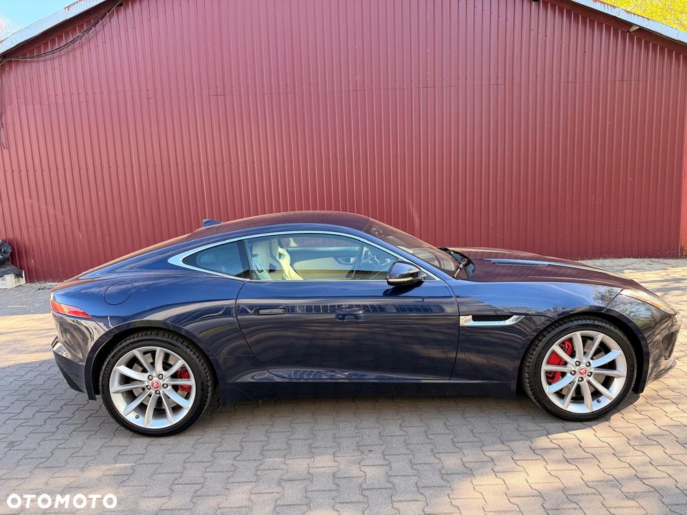 Jaguar F-Type - 9