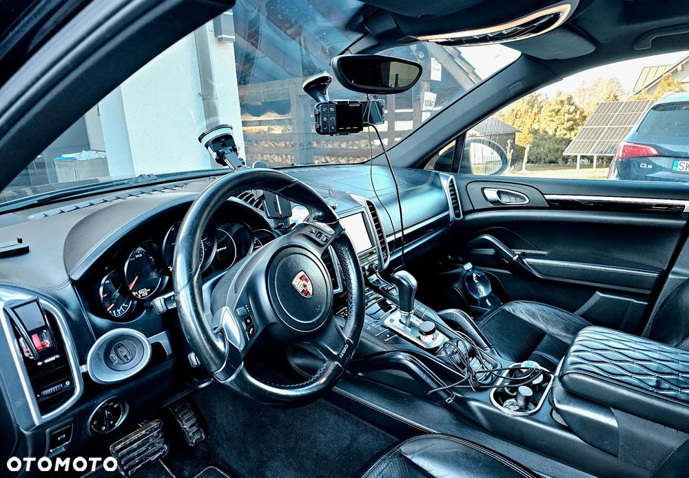 Porsche Cayenne Tiptronic S - 2
