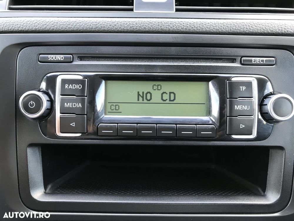 VOLKSWAGEN Jetta 2011 — imagine 37