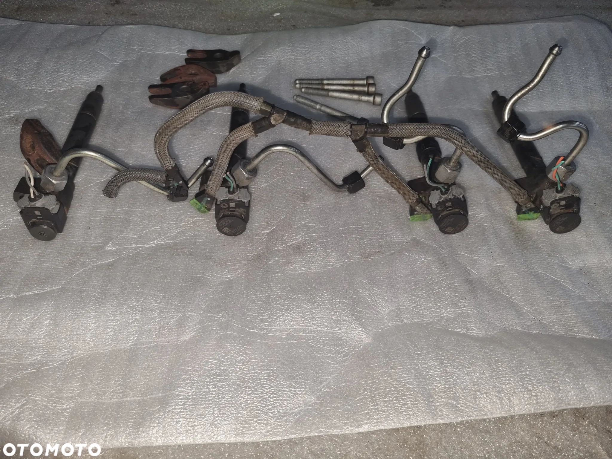 Komplet wtryskiwaczy 28602948  idealny stan po 90.000km Boxer Jumper Focus Delphi - 1