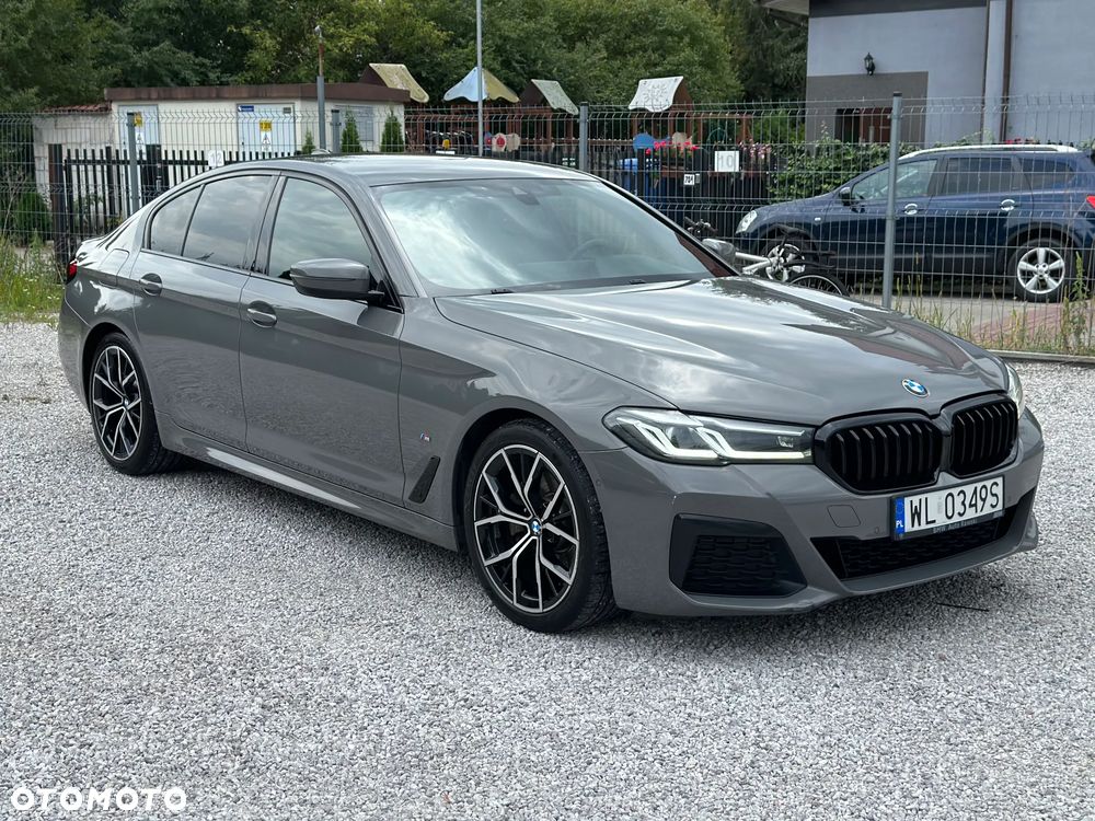 BMW Seria 5 520d xDrive - 2