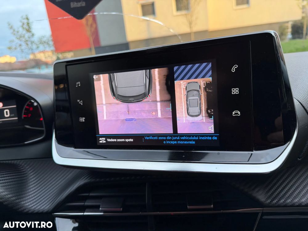 Peugeot 2008 1.5 BlueHDI BVM6 STT Allure - 11