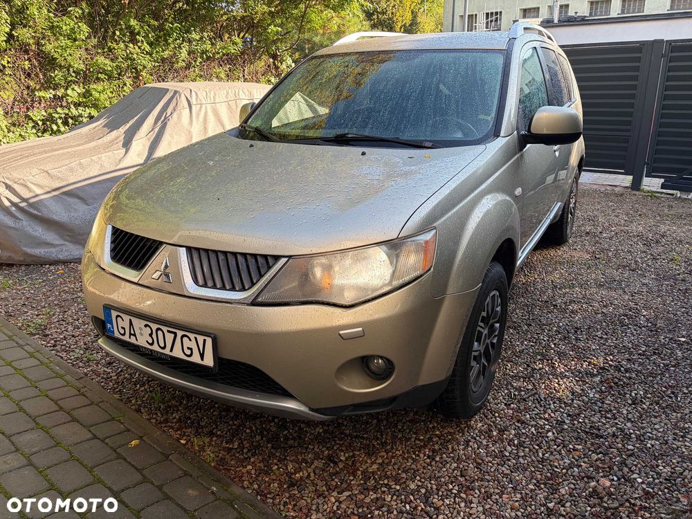 Mitsubishi Outlander 2007 photo 3