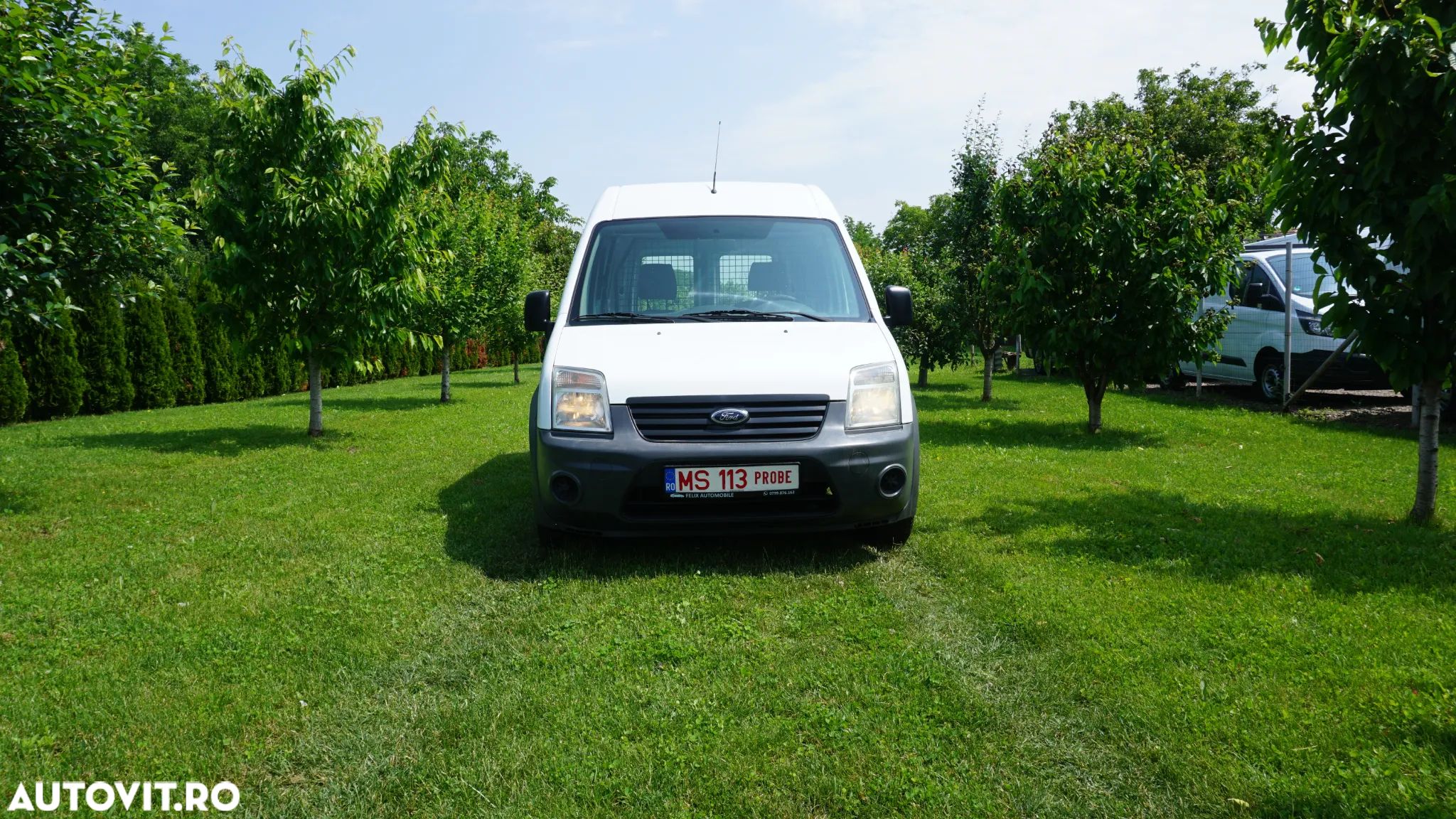 Ford Transit Connect - 1