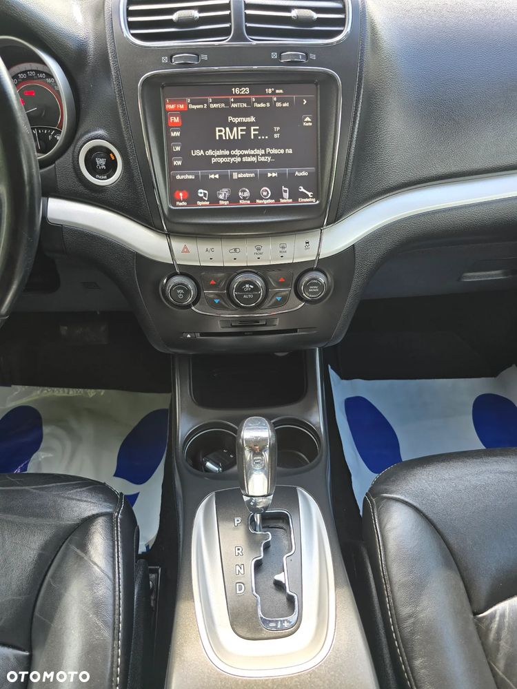 Fiat Freemont 2.0 Multijet 16V DPF Automatik Allrad Black Code - 35