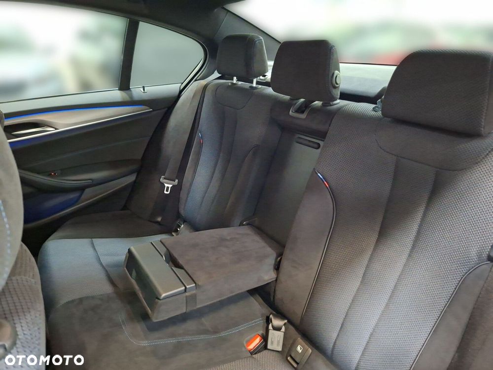 BMW Seria 5 - 18