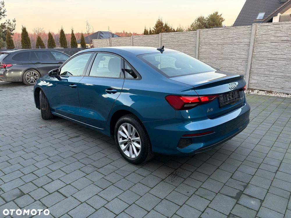 Audi A3 Limousine 30 TFSI S tronic - 2