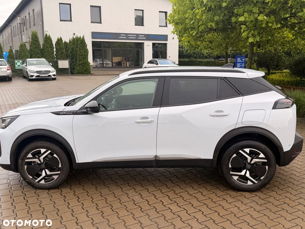 Peugeot 2008 Hybrid 136 e-DSC GT - 18
