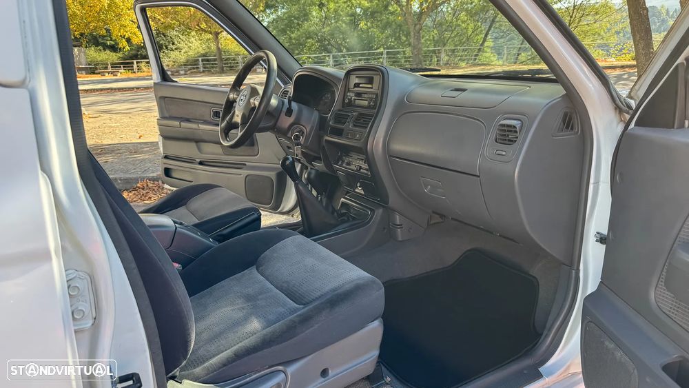 Nissan Pick Up 2.5 TD CD Navara - 60