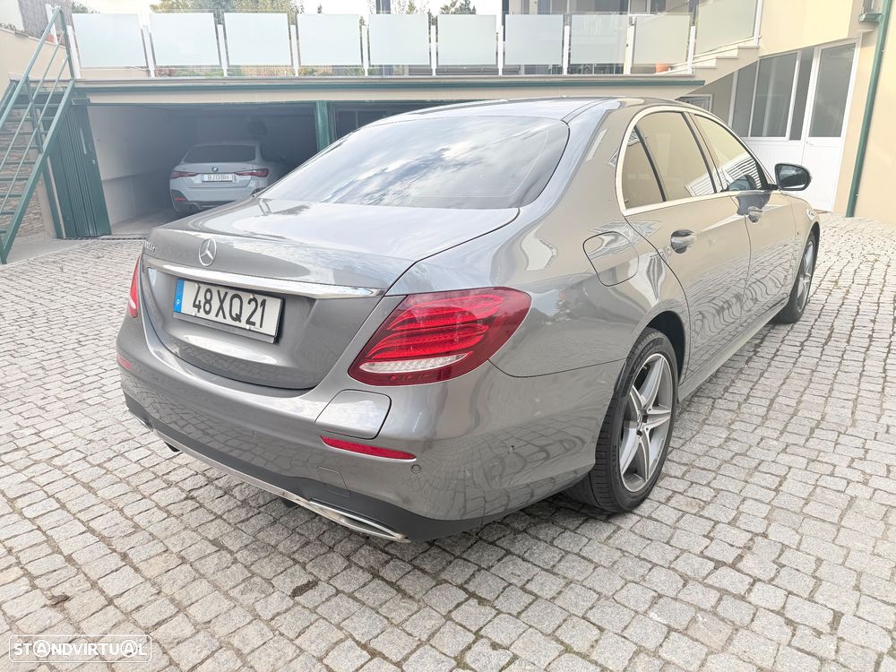 Mercedes-Benz E 300 - 6