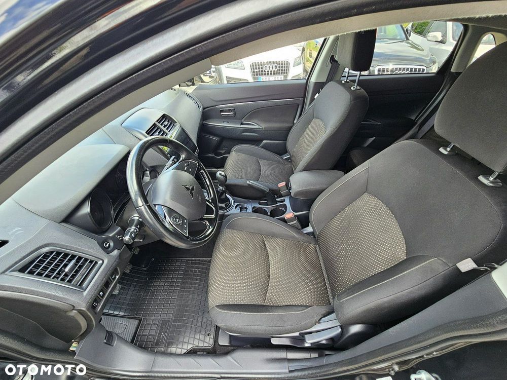 Mitsubishi ASX - 30