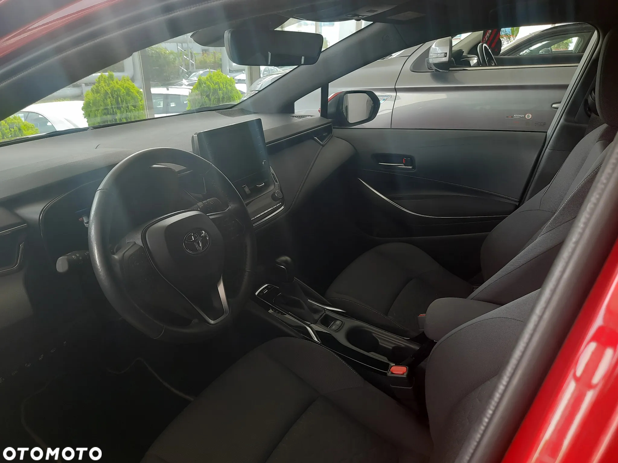 Toyota Corolla 2.0 Hybrid Touring Sports Team Deutschland - 9