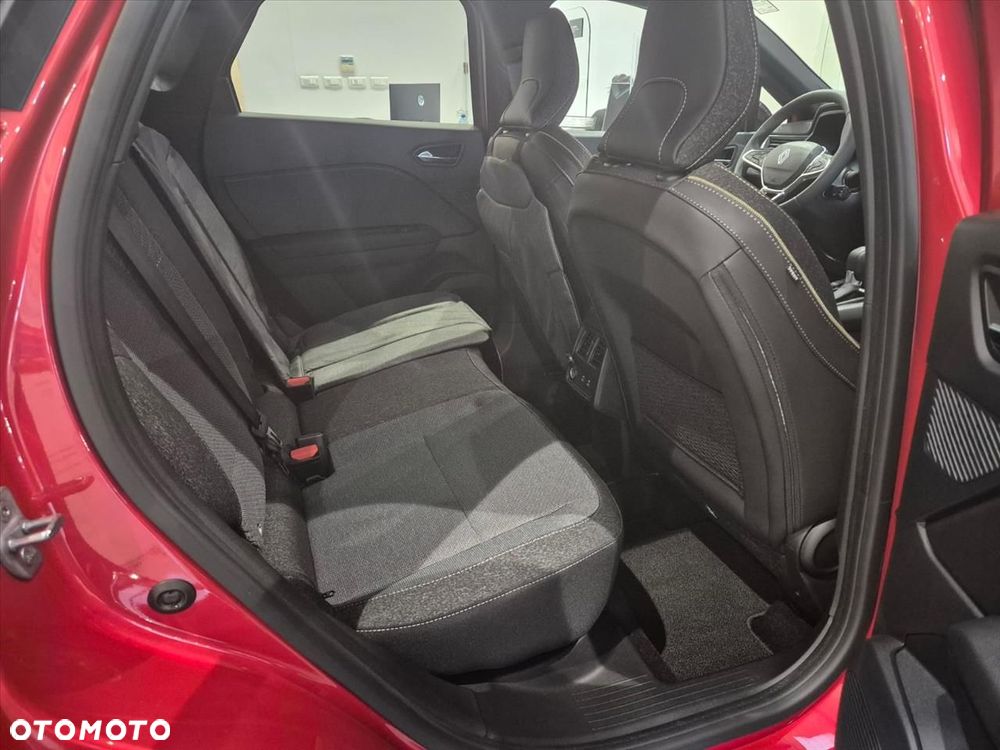 Renault Captur 1.3 TCe mHEV Techno EDC - 4