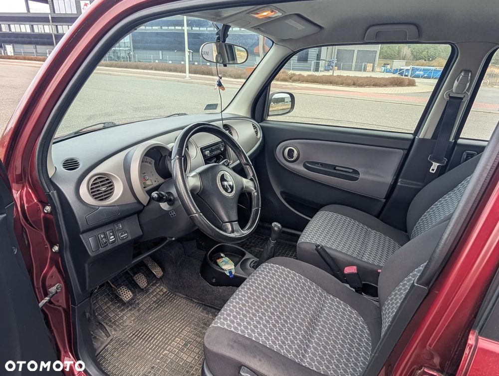 Daihatsu Trevis 1.0 - 8