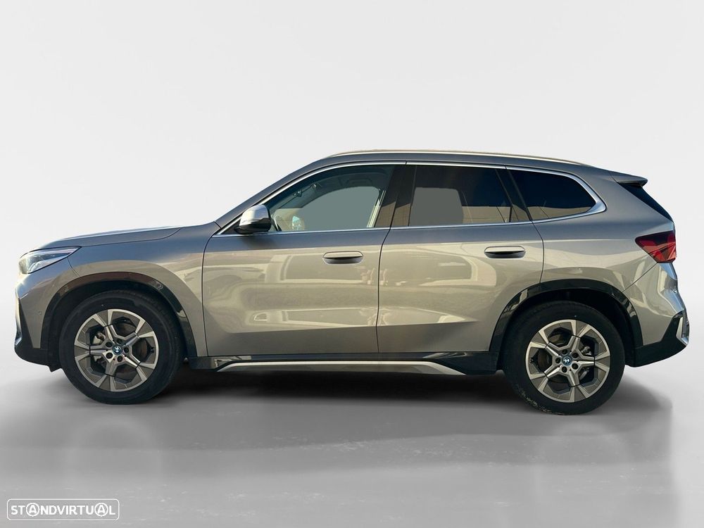 BMW iX1 eDrive20 - 2