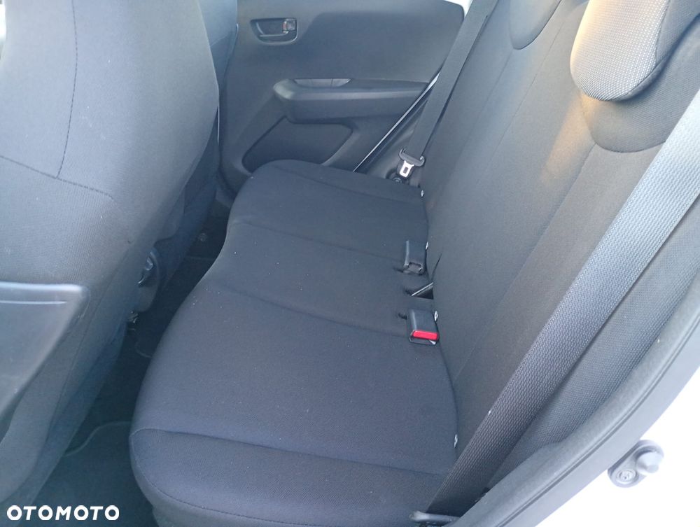 Toyota Aygo 1.0 VVT-i Black Edition - 10