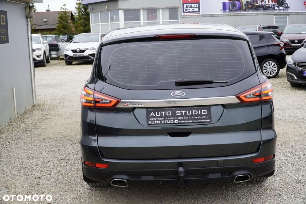 Ford S-Max 2.0 TDCi Titanium PowerShift - 33