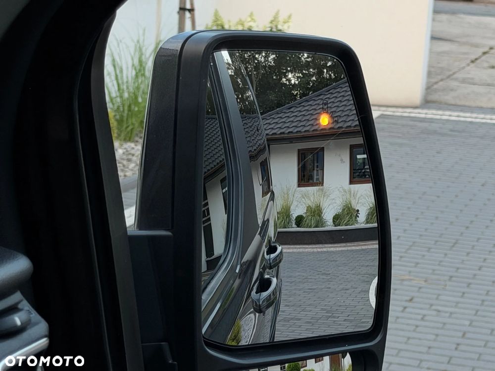 Ford Tourneo Custom 2.0 TDCi L2 Titanium SelectShift - 32