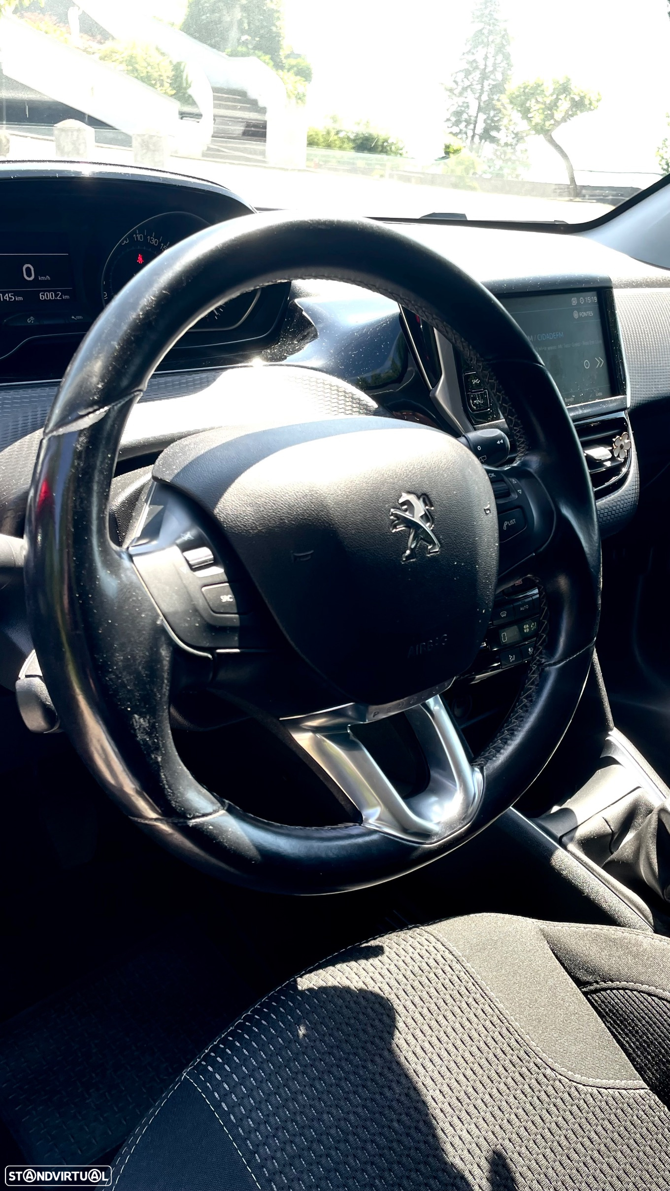 Peugeot 208 1.5 BlueHDi Allure - 10