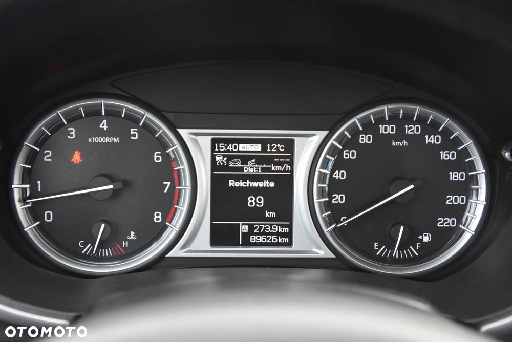 Suzuki Vitara 1.6 Premium 4WD - 32