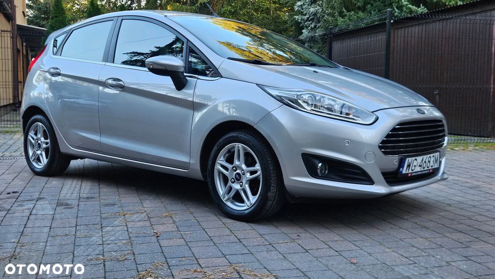Ford Fiesta 2013 photo 2