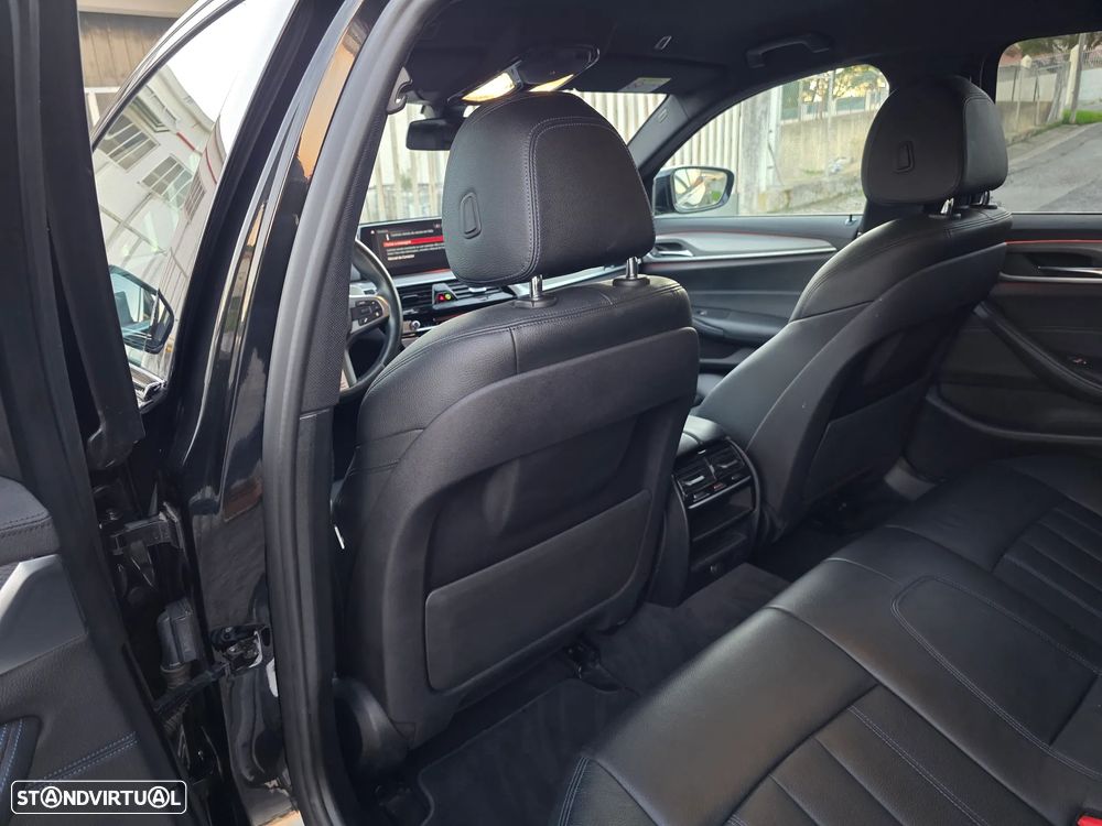 BMW 520 d Pack M Auto - 19