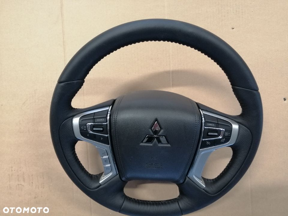 Kierownica + poduszka powietrzna Mitsubishi L200 rok 2016-2019 - 2