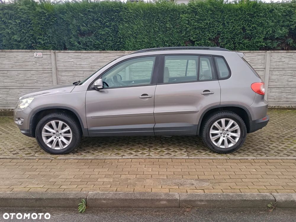 Volkswagen Tiguan - 5