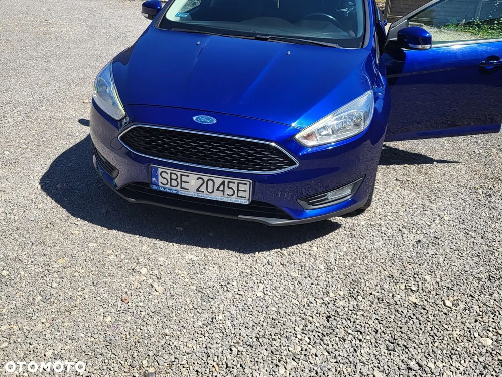 Ford Focus 1.6 Trend - 10