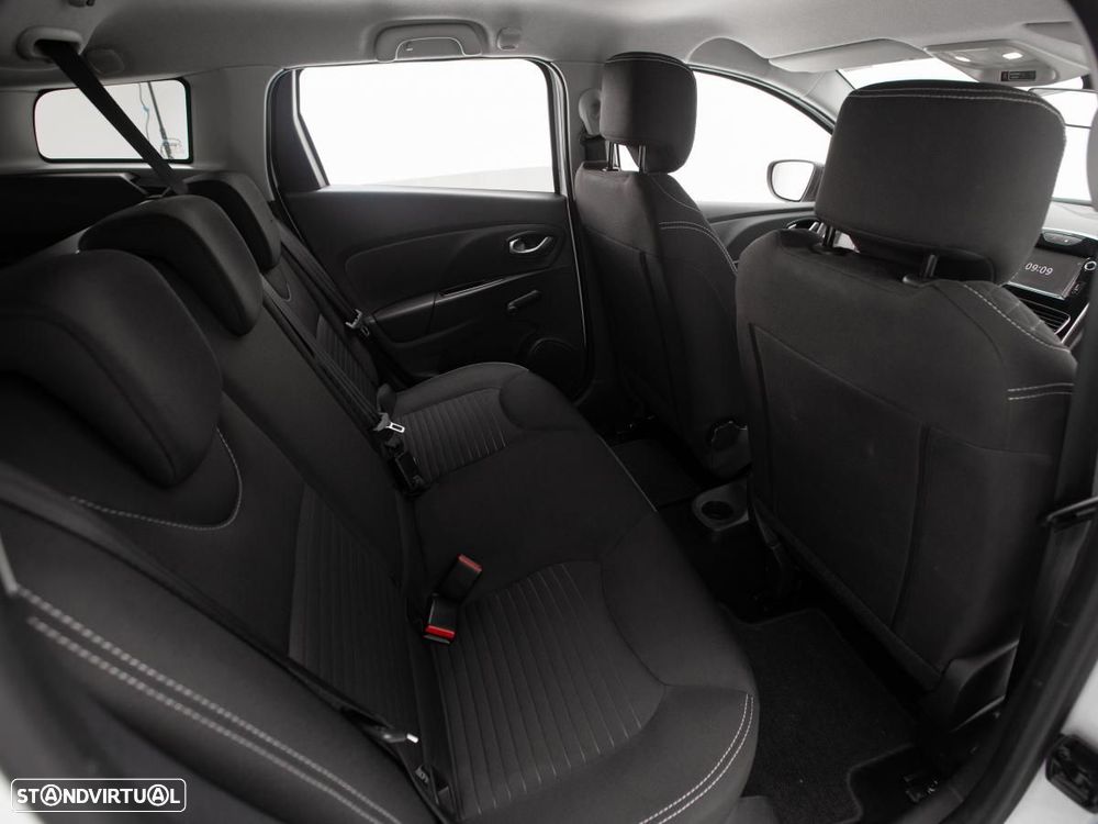 Renault Clio Sport Tourer 1.5 dCi Limited - 11