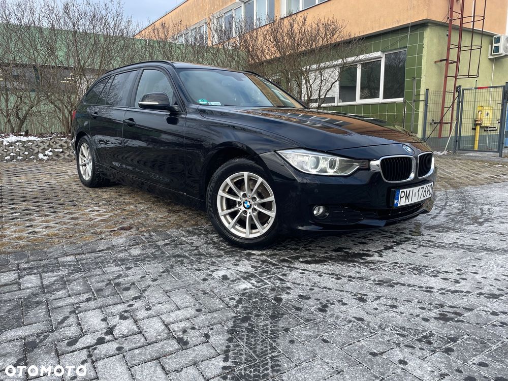 BMW Seria 3 320d - 10