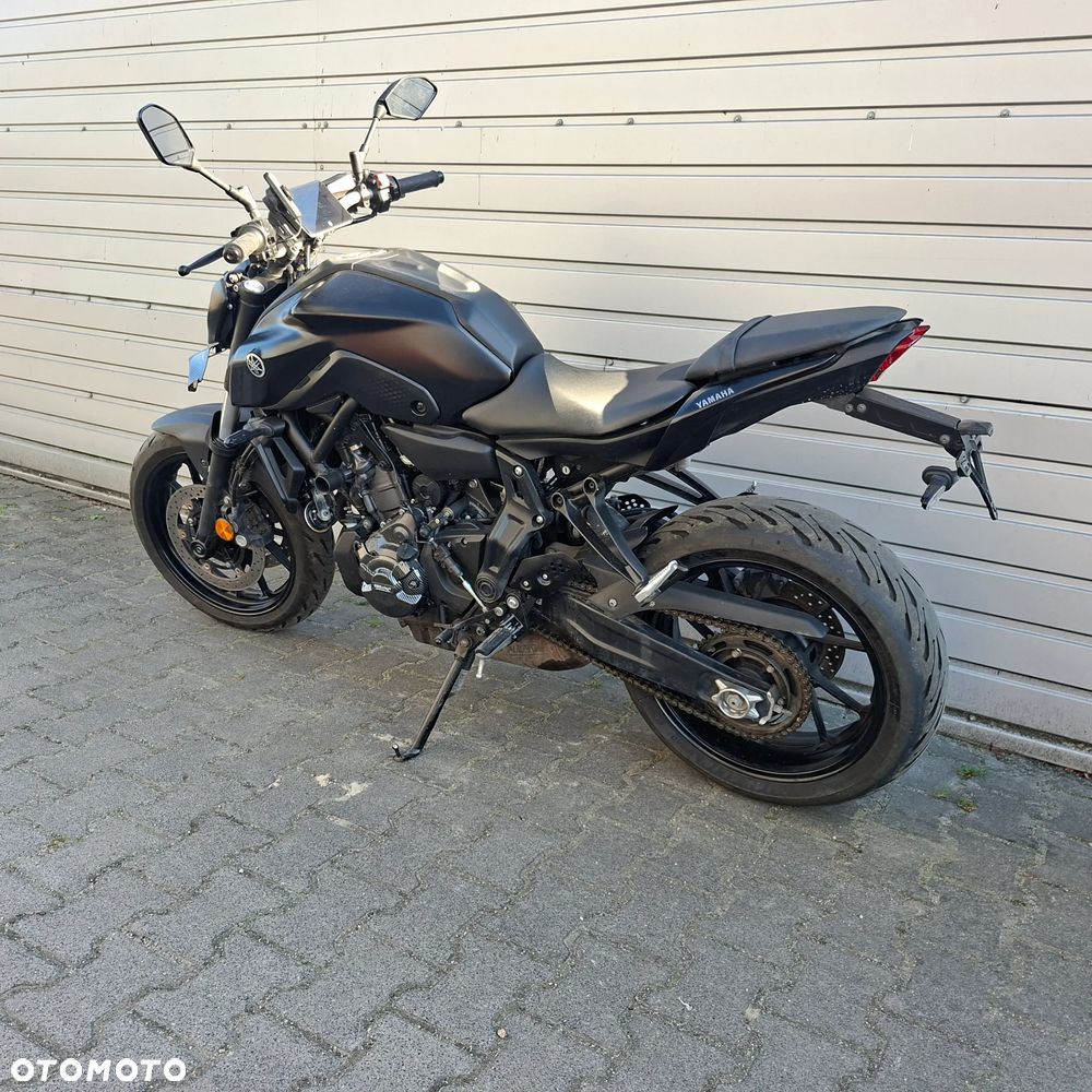 Yamaha MT - 3