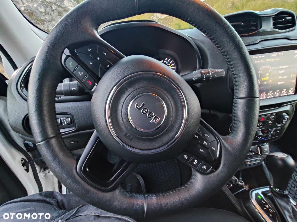 Jeep Renegade 1.3 T-GDI 4xe Automatik S - 26