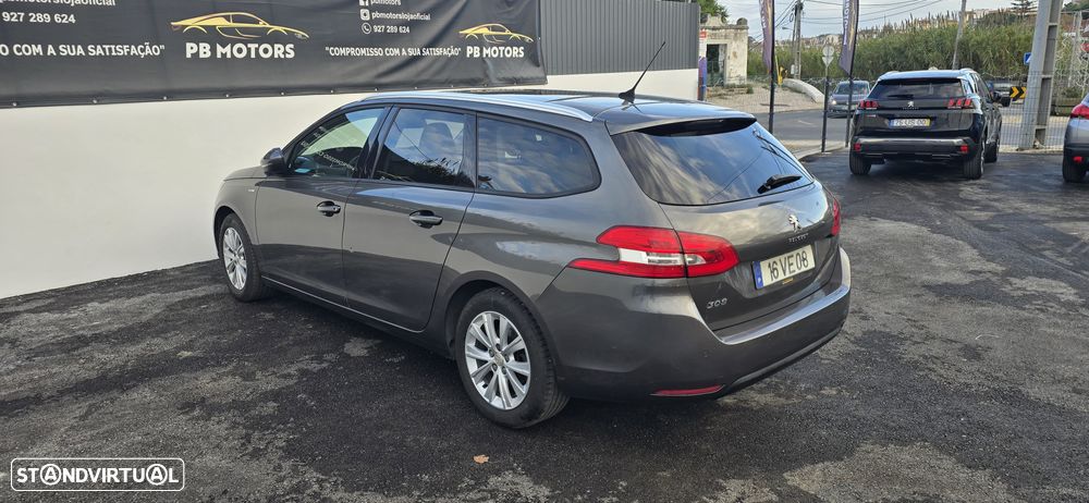 Peugeot 308 SW 1.5 BlueHDi Style EAT8 - 28