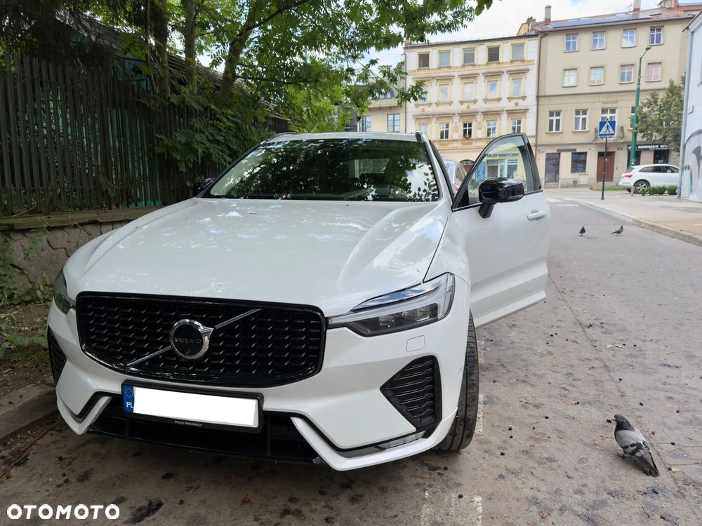 Volvo XC 60 B5 B AWD Ultra Dark - 3