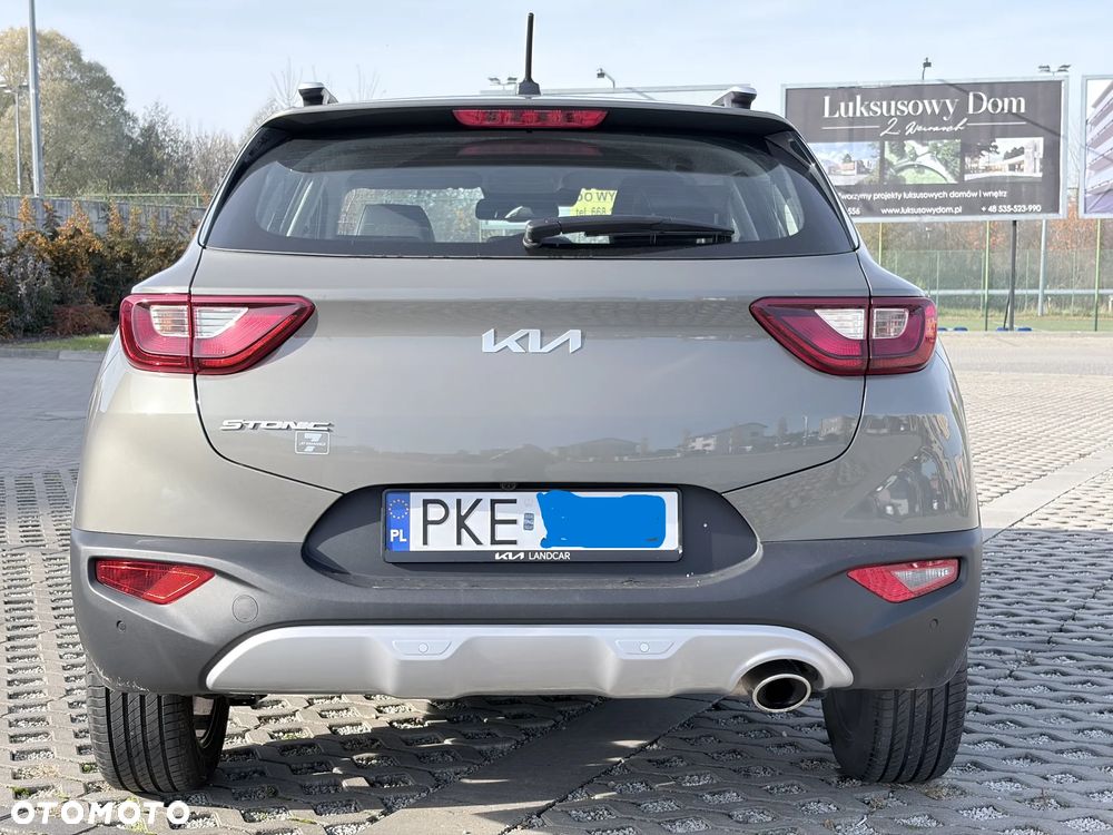 Kia Stonic 1.2 L - 7