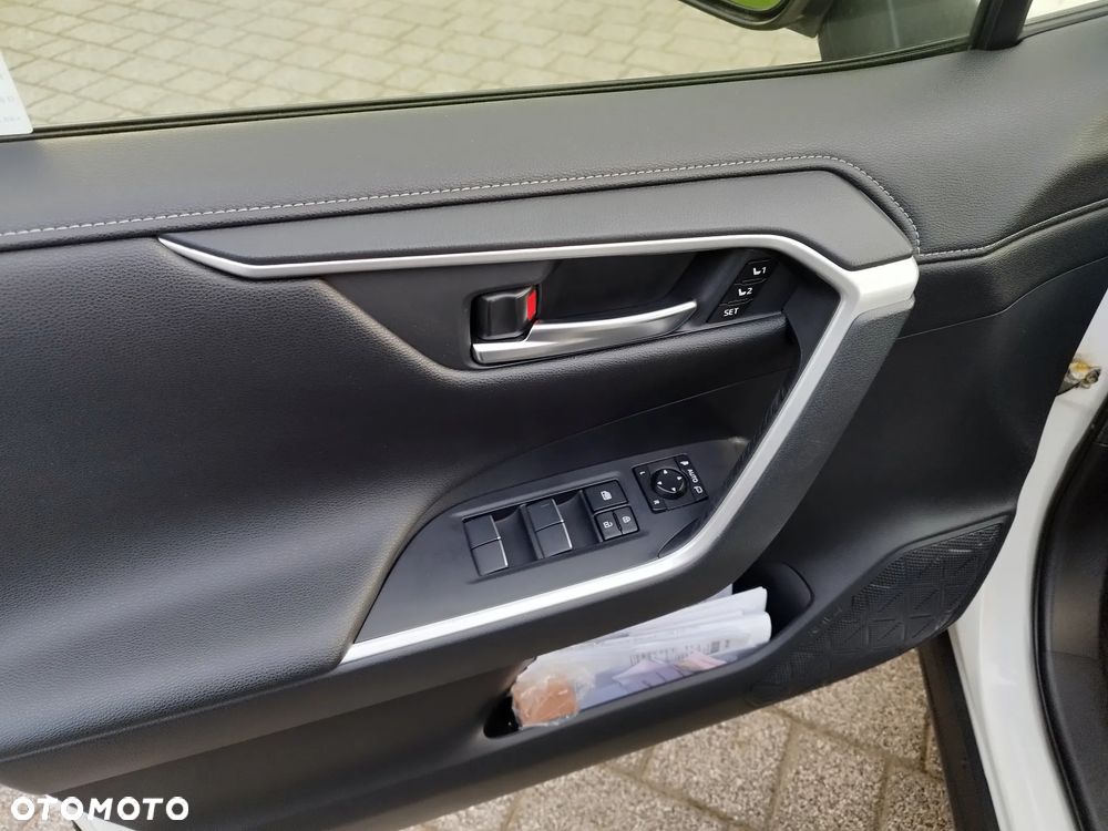 Toyota RAV4 ver-2-5-hybrid-executive-4x2 - 7