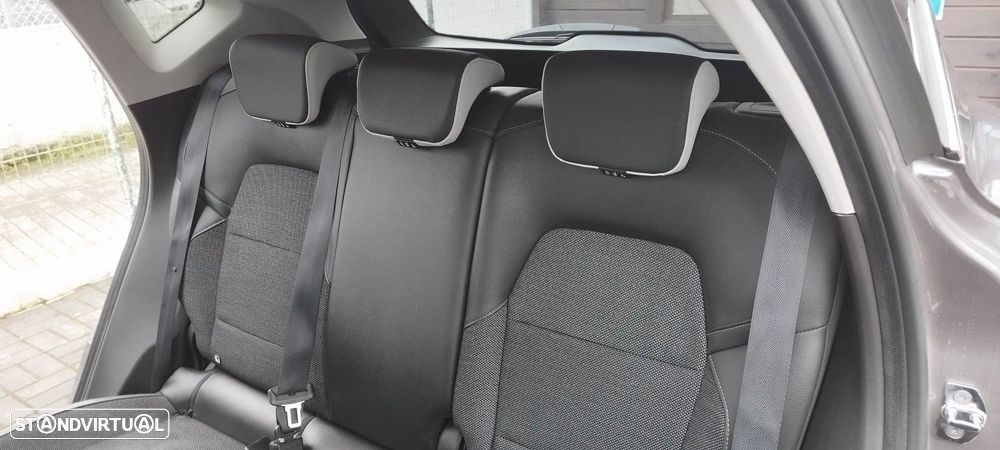 Renault Captur 1.6 E-Tech Plug-In Intens - 28