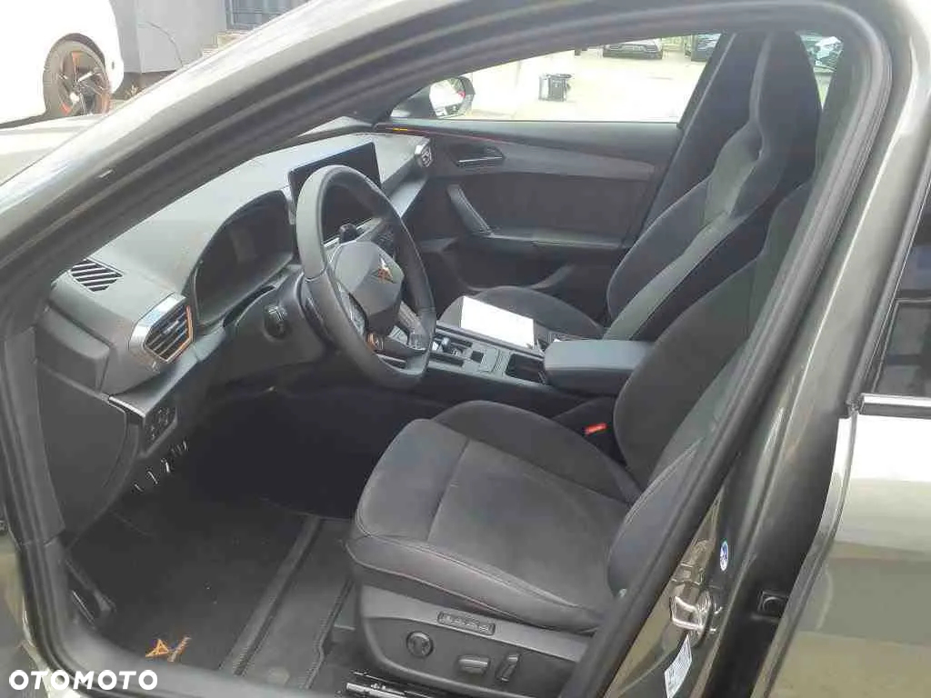 Cupra Formentor 2.0 TSI 4Drive VZ Tribe Edition DSG - 7