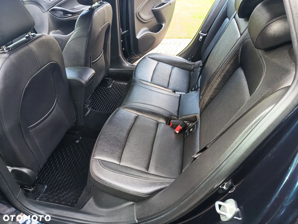 Opel Astra 1.4 T Elite S&S - 11