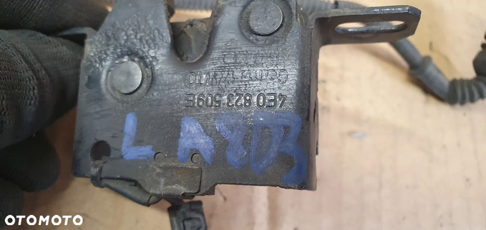 Zamek rygiel maski przód czujnik Audi A8 D3 4E0823509E - 7
