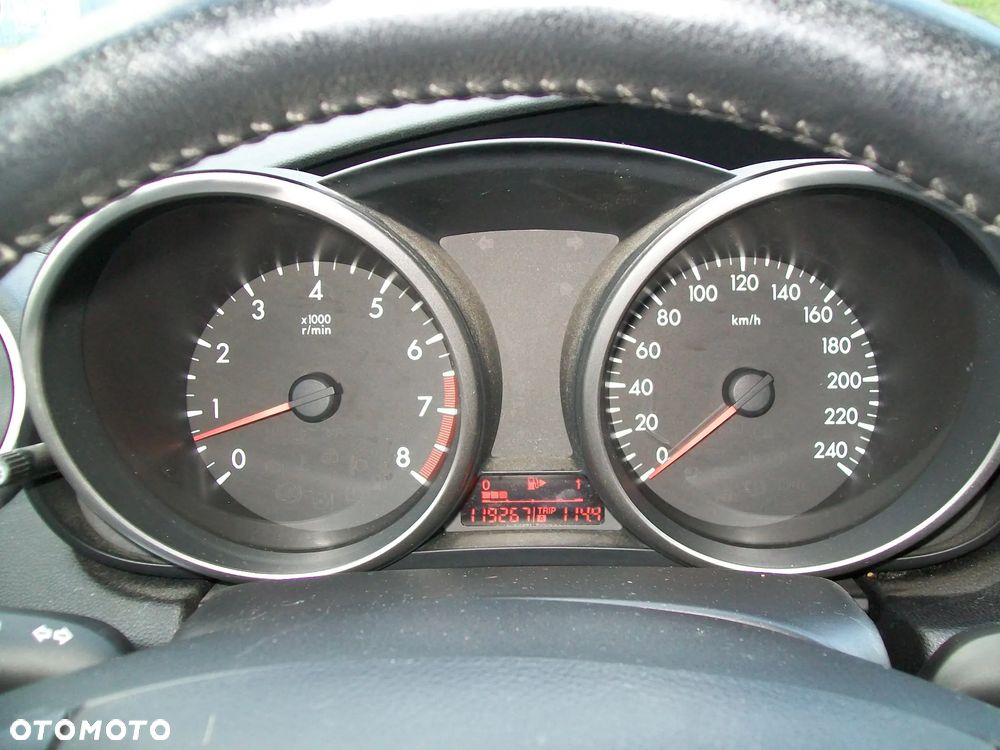 Mazda 3 - 15