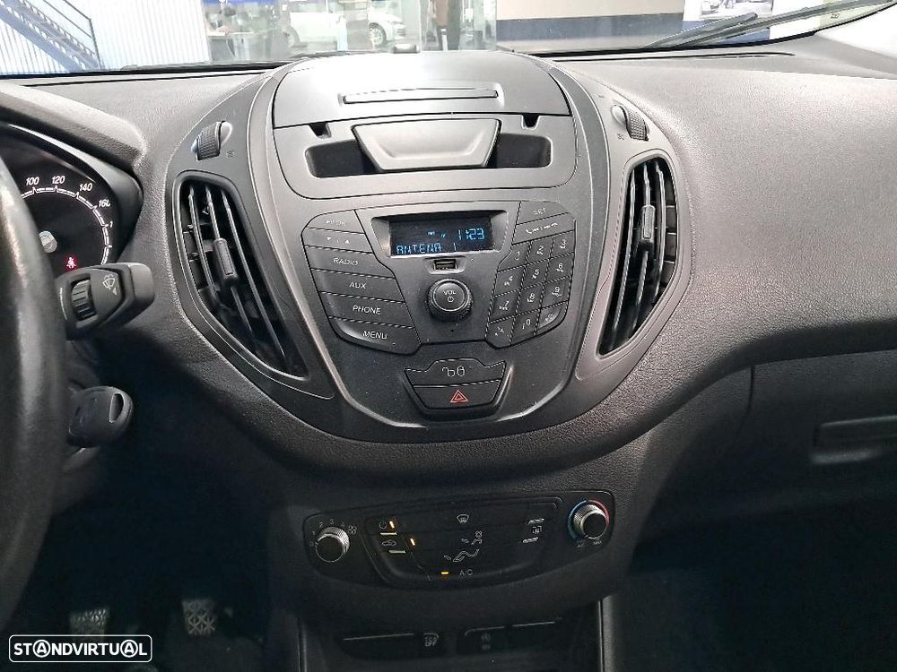 Ford Transit Courier 1.5 TDCi 100cv - 7