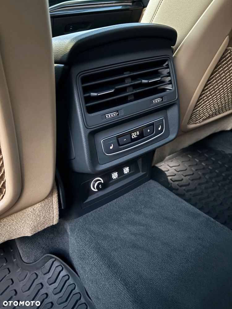 Audi Q7 - 11