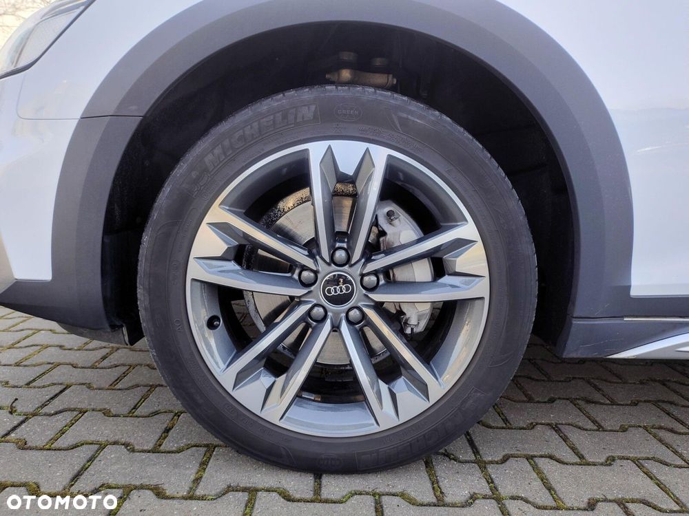 Audi A4 Allroad - 28