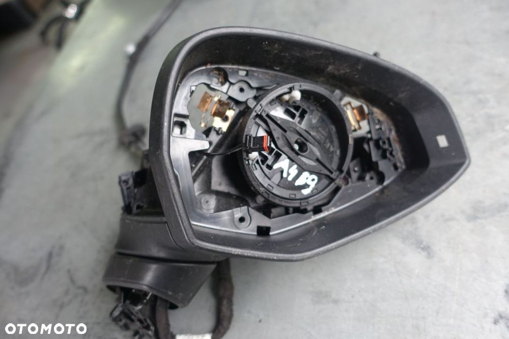 LUSTERKO PRAWE AUDI A4 B9 14PIN 8W1857410AC - 5