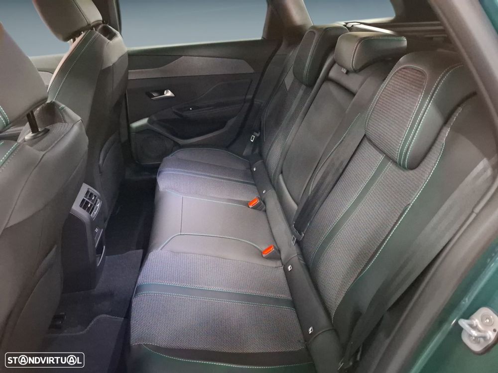 Peugeot e-308 54 kWh Allure - 15