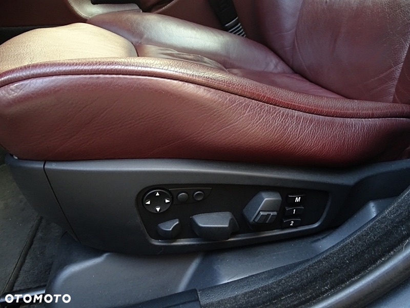 BMW Seria 5 530xi Touring Edition Exclusive - 20