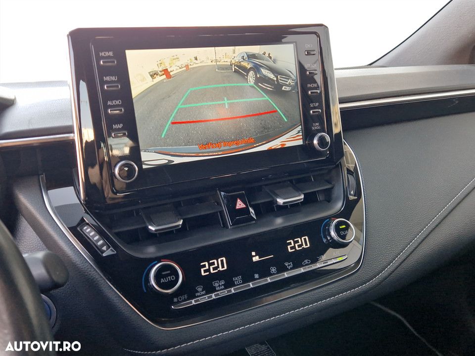 Toyota Corolla - 21