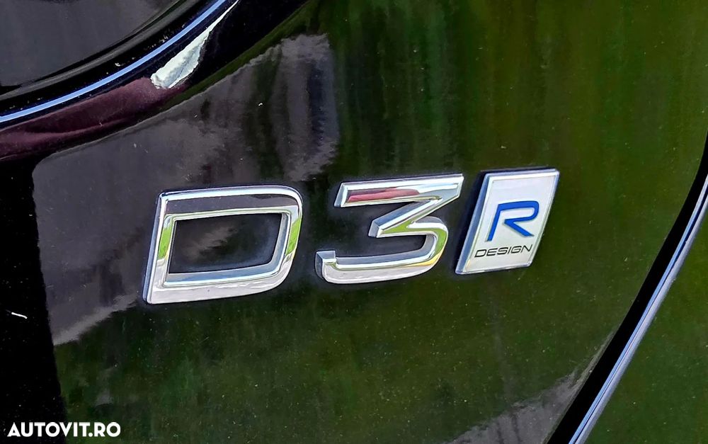 Volvo V40 D3 Geartronic RDesign - 23